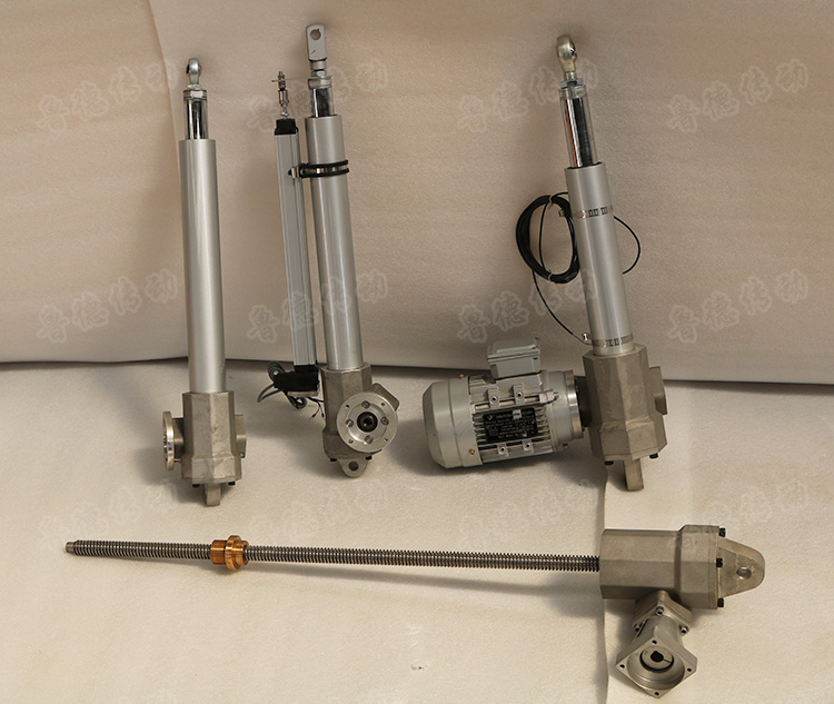 升降（jiàng）機推杆