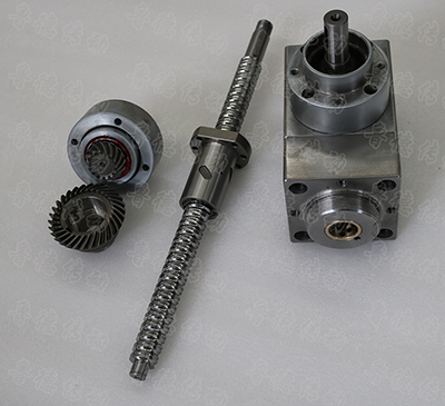錐（zhuī）齒輪<strong>絲杆升降機</strong>