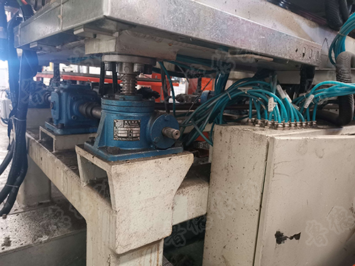 絲杆升降機平台