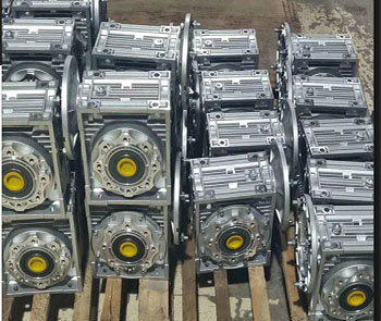 NMRV蝸輪蝸杆減（jiǎn）速機