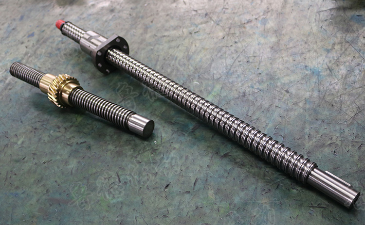 梯形絲杆與滾珠（zhū）絲杆區別