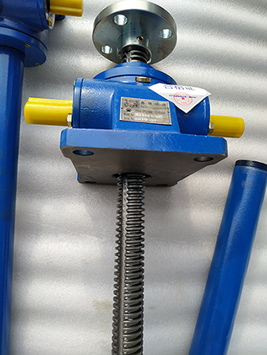 梯形絲杆（gǎn）升降機